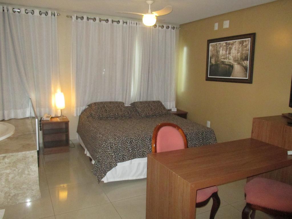 Hotel Victor Plaza Formiga Camera foto